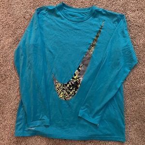 Boys Nike Dry Fit worn once